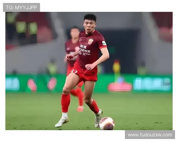 李帅表示球队胜利最重要绝杀源于坚定意志与球迷鼓励