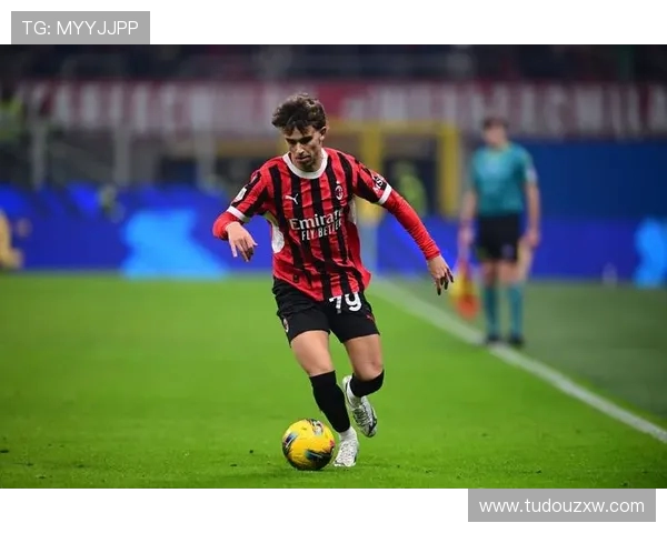 加纳乔闪耀赛场攻入生涯首球助曼联力克切尔西迎开门红