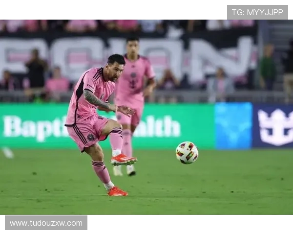 梅西苏亚雷斯布斯克茨领衔首发 迈阿密国际客场挑战纳什维尔